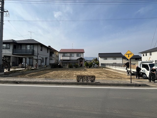 サングレイス売地
